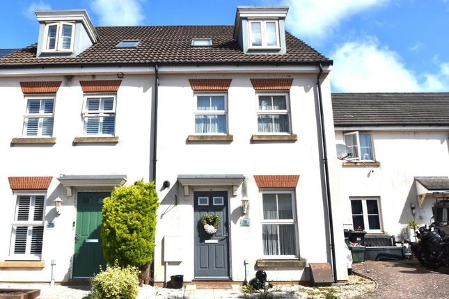 Swallow Way, Cullompton, Devon, EX15 4 bed end of terrace house for sale