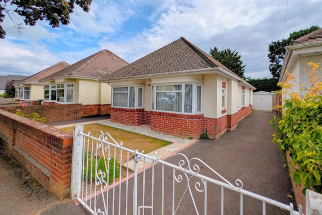 Harbeck Road, Bournemouth BH8 2 bed detached bungalow for sale