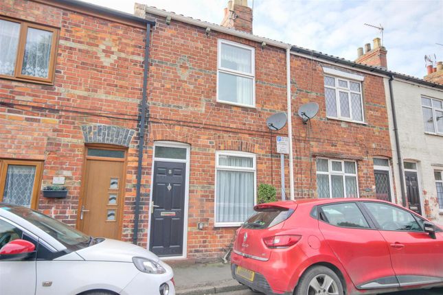 Sloe Lane, Beverley 2 bed terraced house for sale