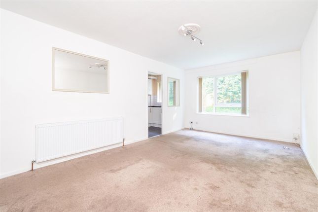 Montana Close, South Croydon 2 bed flat for sale