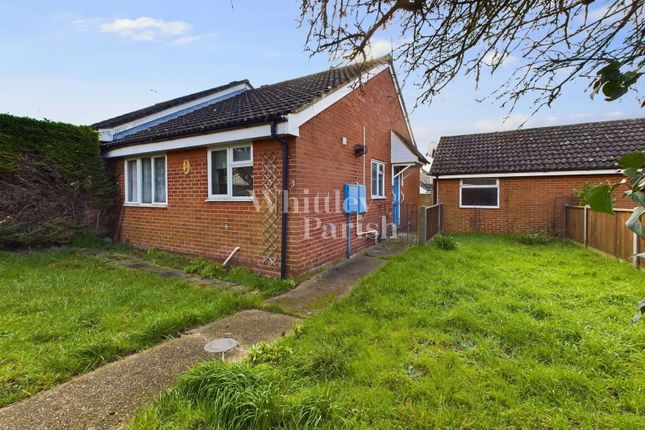 2 bedroom semi-detached bungalow for sale