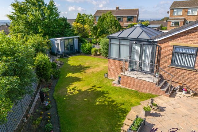 St. Abbs Close, Bradford BD6 2 bed semi