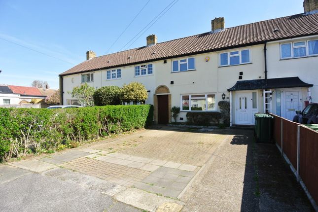 Elsinore Avenue, Stanwell TW19 4 bed house for sale