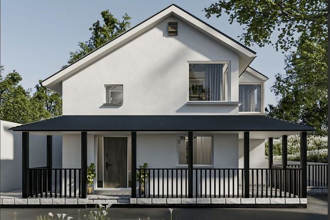 3 bed detached house