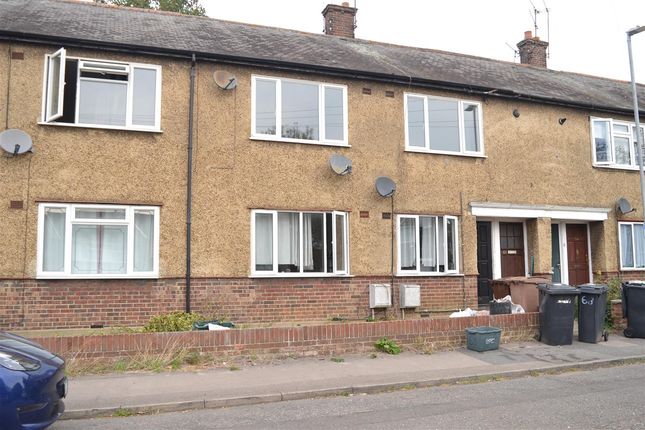 Coval Lane, Chelmsford 2 bed maisonette for sale