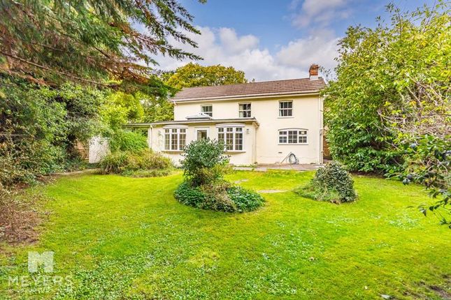 Smugglers Lane North, Christchurch, BH23 3 bed detached house for sale