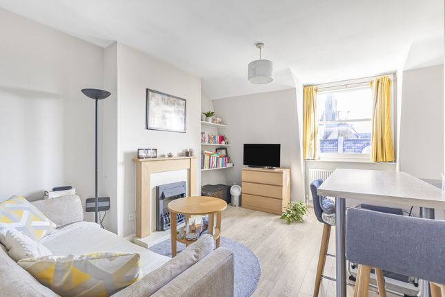 Oak Road, London, W5 1 bed flat for sale