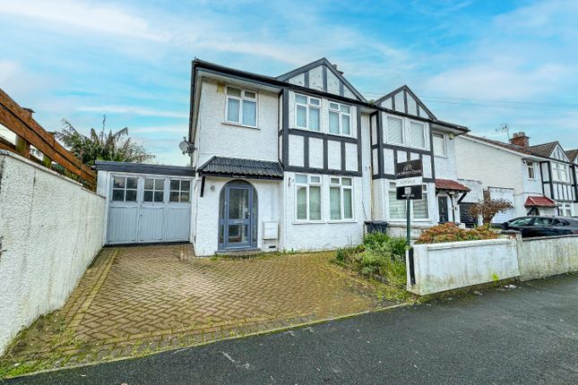 Braikenridge Road, Bristol BS4 3 bed semi