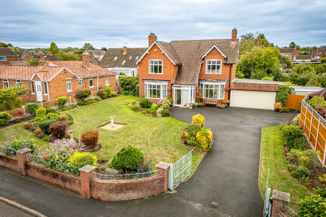 Muxton, Telford 3 bed detached house for sale