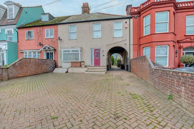 Southtown Road, Great Yarmouth 4 bed terraced house for sale