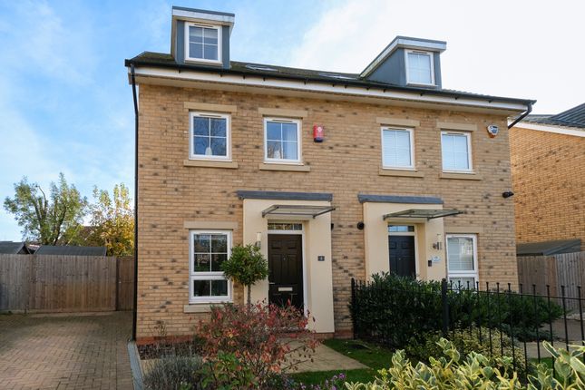 4 bedroom semi-detached house for sale