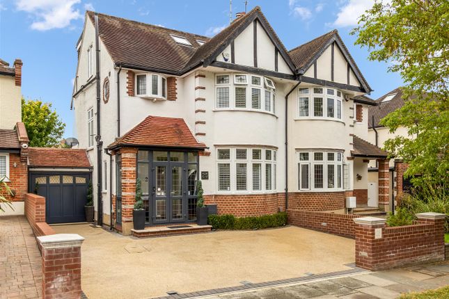 4 bedroom semi-detached house for sale