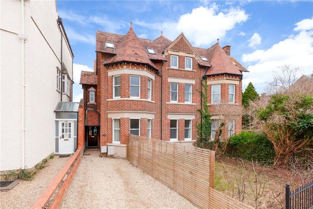 Woodstock Road, Oxford, Oxfordshire, OX2 6 bed semi