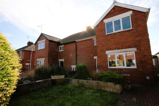 Westfield Avenue, Knottingley 3 bed semi