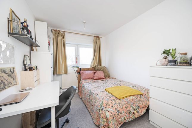 Penton Rise, King's Cross, London, WC1X 3 bed flat for sale