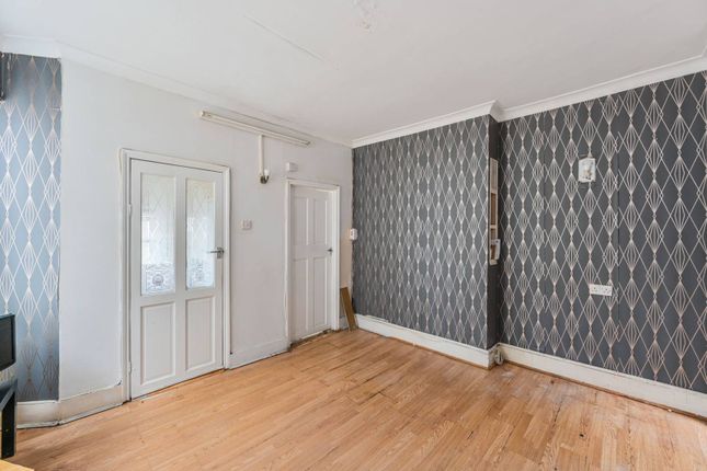Oaksford Avenue, Upper Sydenham... 3 bed maisonette for sale