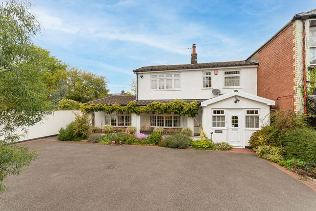 Pear Tree Lane, Newport, NP19 4 bed terraced house for sale