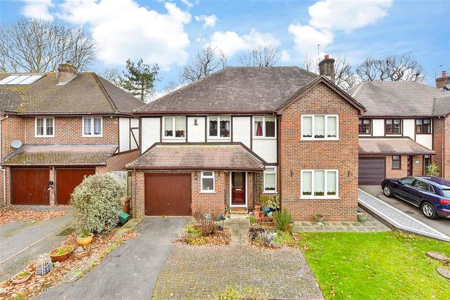 Church View Close, Horley, Surrey 4 bed detached house for sale