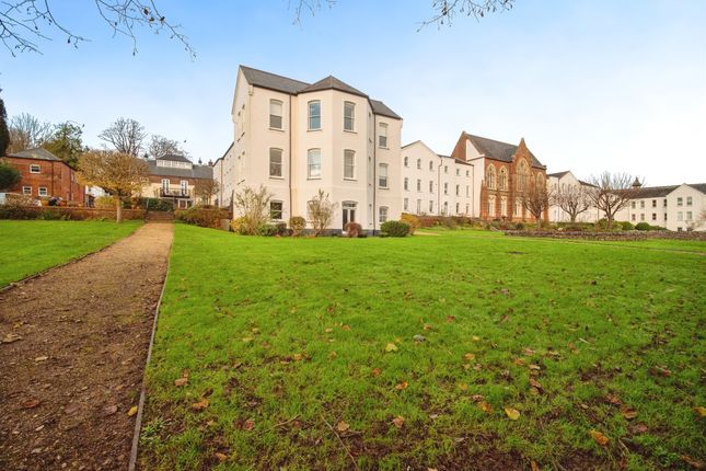 2 bed flat