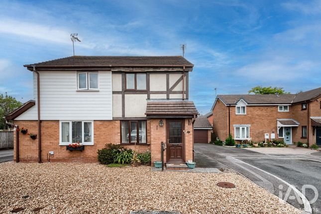 2 bedroom semi-detached house for sale