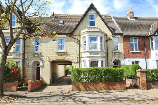 Clarendon Street, Bedfordshire MK41 2 bed flat for sale