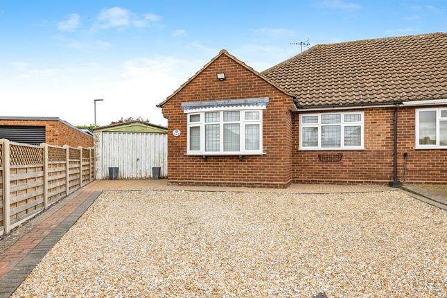 2 bedroom semi-detached bungalow for sale