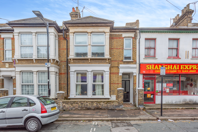 2 bedroom maisonette for sale
