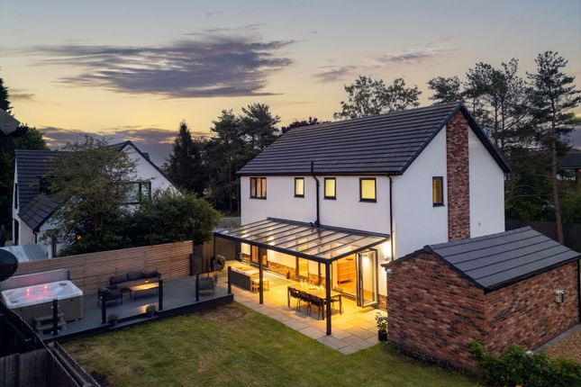 Astley M29 4 bed detached house for sale