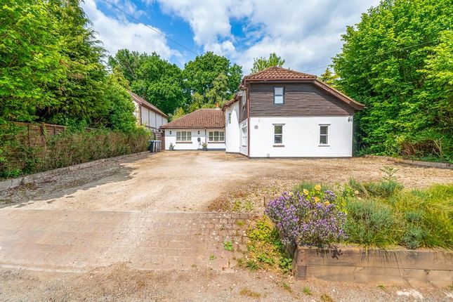 Scatterdells Lane, Kings Langley WD4 4 bed detached house for sale