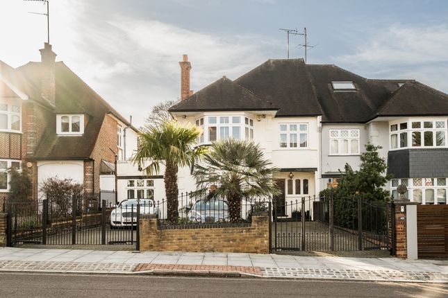 4 bedroom semi-detached house for sale
