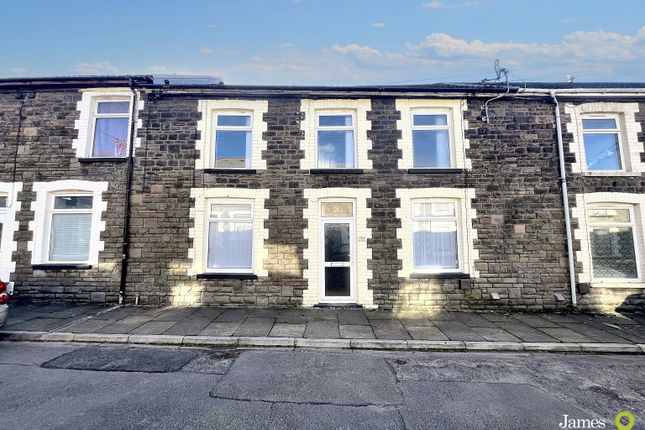 Evans Square, Pontypridd CF37 2 bed terraced house for sale