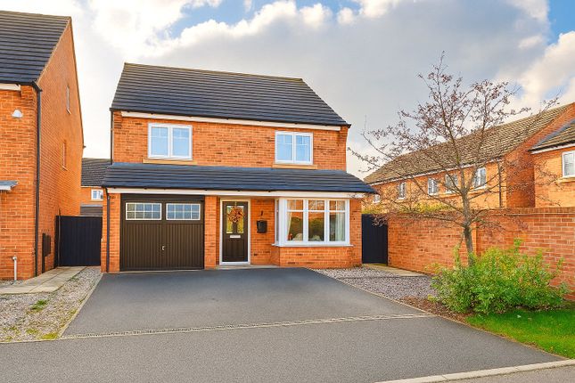 4 bed detached house