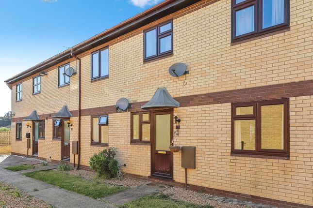 1 bedroom ground floor flat for sale