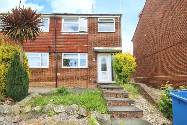 Watsons Hill, Kent ME10 2 bed end of terrace house for sale