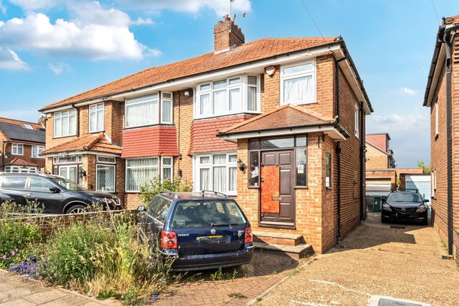 Westleigh Gardens, Edgware, HA8 3 bed semi