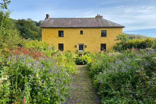 Llanfynydd, Carmarthen 4 bed property with land for sale