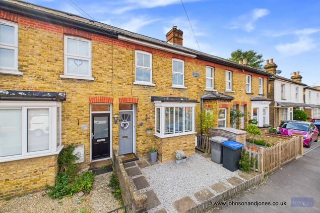 2 bedroom cottage for sale