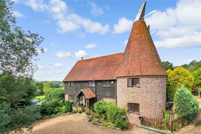 4 bed detached house