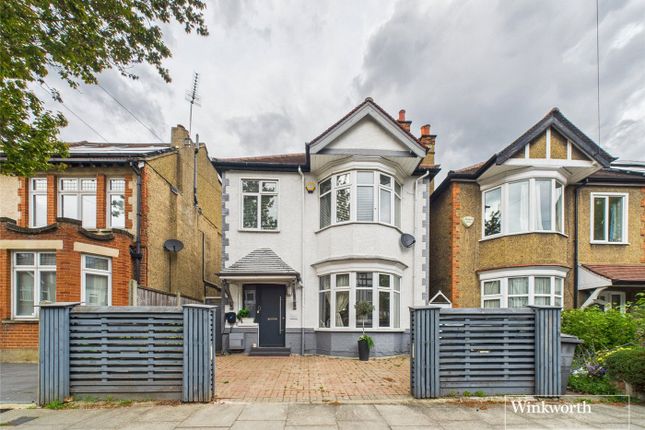 Egerton Gardens, London NW4 4 bed detached house for sale