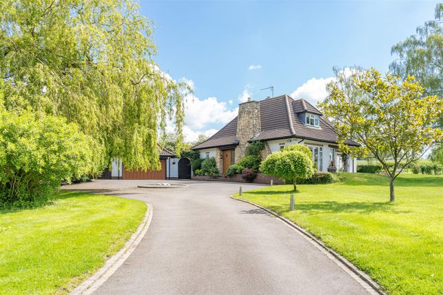 Common Lane, Mappleborough Green... 3 bed detached house for sale