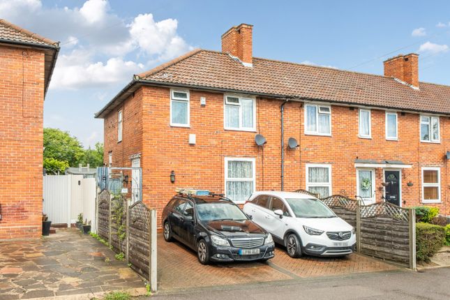 Middleton Road, Carshalton SM5 2 bed end of terrace house for sale