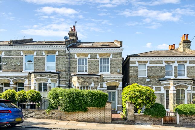 Salcott Road, SW11 4 bed terraced house for sale