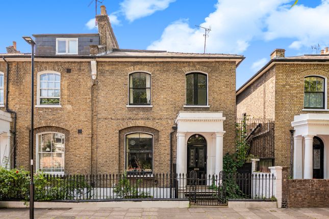 Hamilton Park West, London, N5 5 bed semi