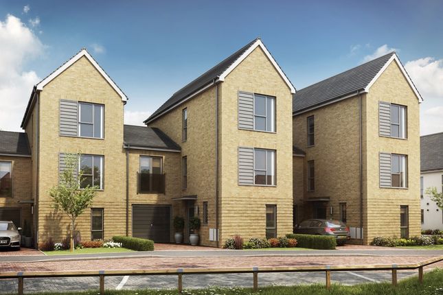 5 bedroom terraced house for sale