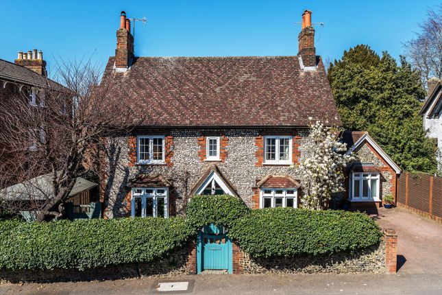 Epsom Road, Guildford, Surrey, GU1 5 bed detached house for sale