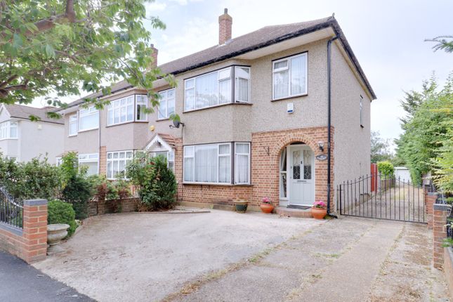 Fairview Avenue, Rainham RM13 3 bed end of terrace house for sale