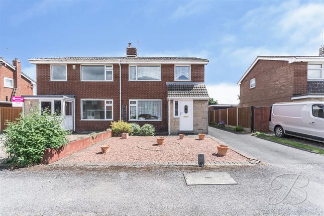 3 bedroom semi-detached house for sale