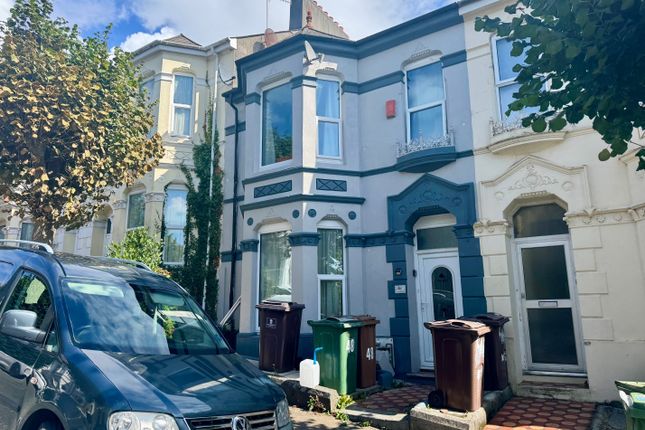 6 bedroom terraced house for sale