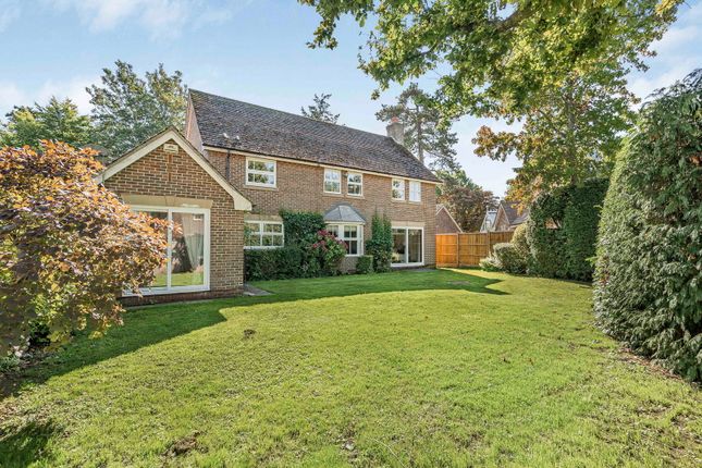 Durfold Road, Horsham RH12 5 bed detached house for sale
