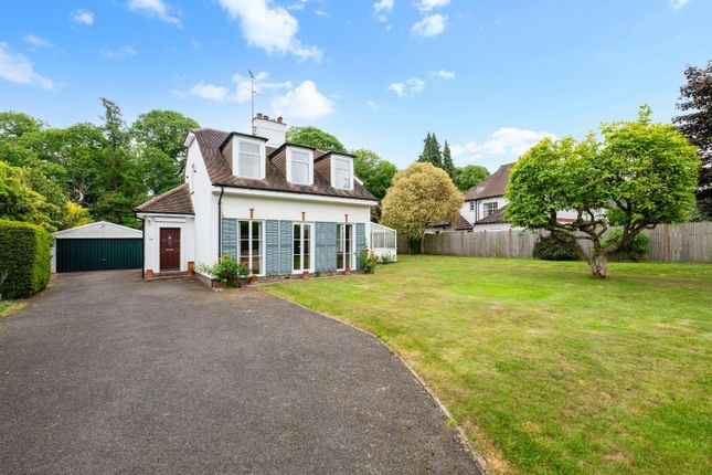 Tadorne Road, Tadworth KT20 4 bed detached house for sale